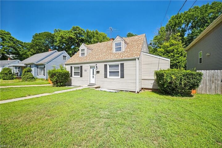 Property Photo:  8046 E Glen Road Rd  VA 23505 