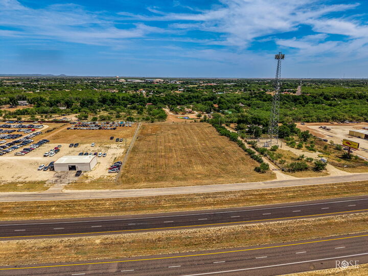 Property Photo:  3726 N Bryant Boulevard  TX 76903 