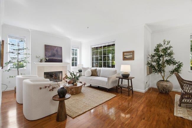 Property Photo:  250 Santa Fe Terrace 123  CA 94085 