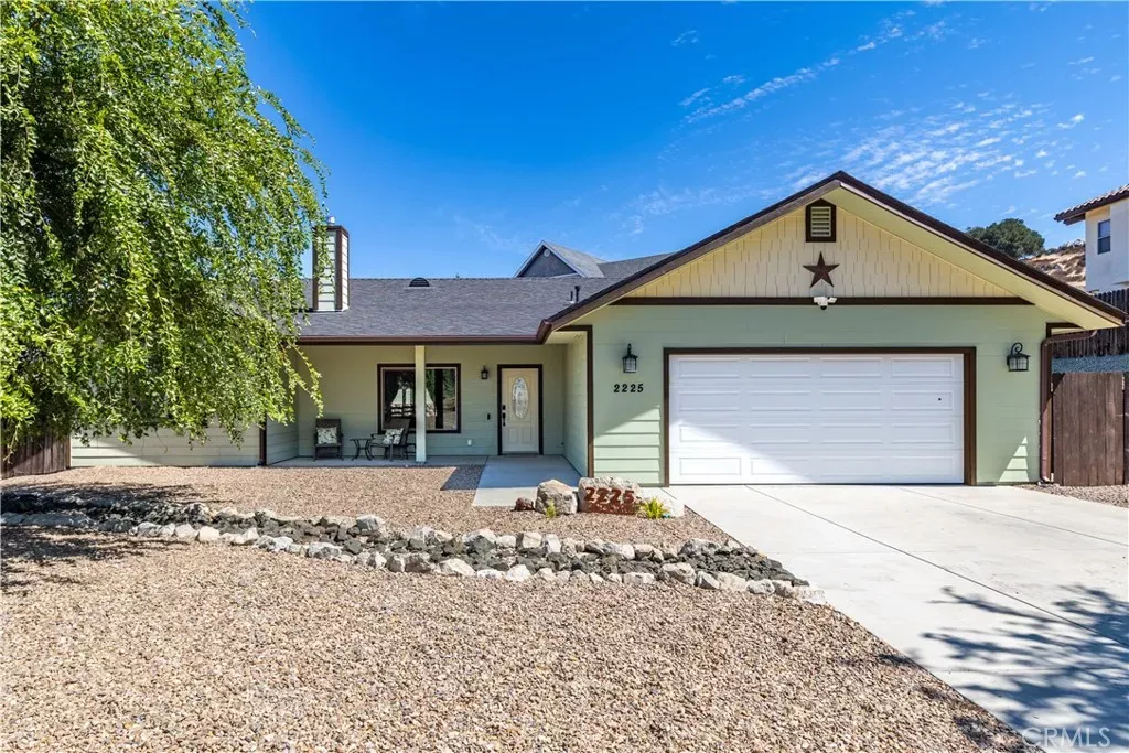 Property Photo:  2225 Holly Drive  CA 93446 