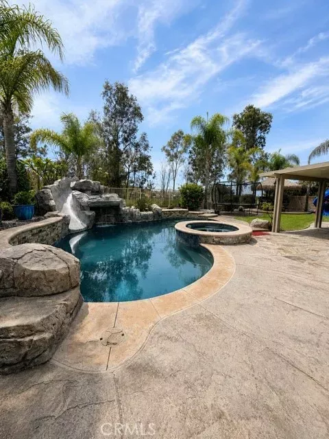Property Photo:  865 Canterbury  CA 91773 