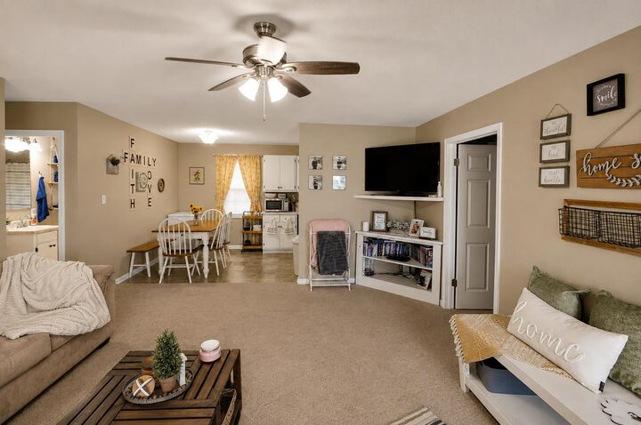 Property Photo:  5801 Hwy 69  AL 35058 