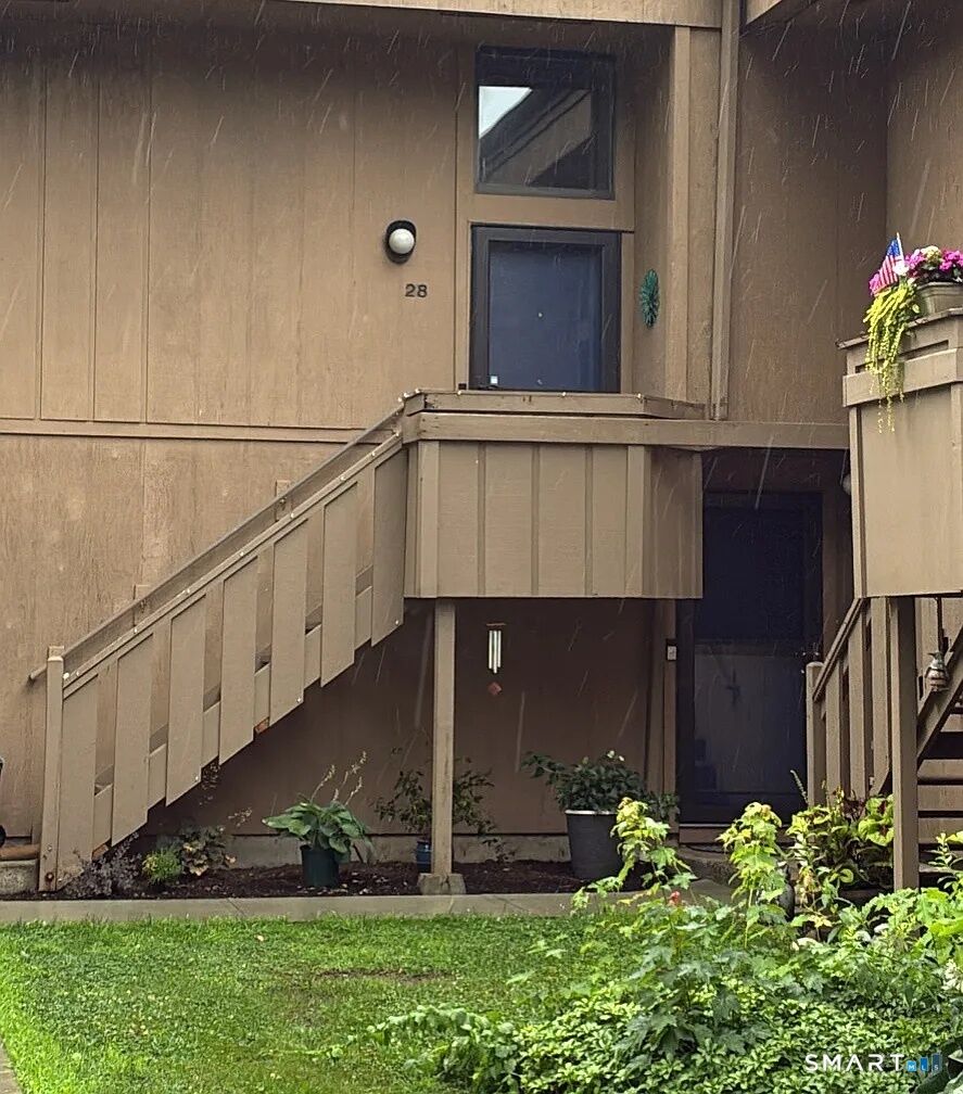 Property Photo:  28 Granite Road 28  CT 06437 