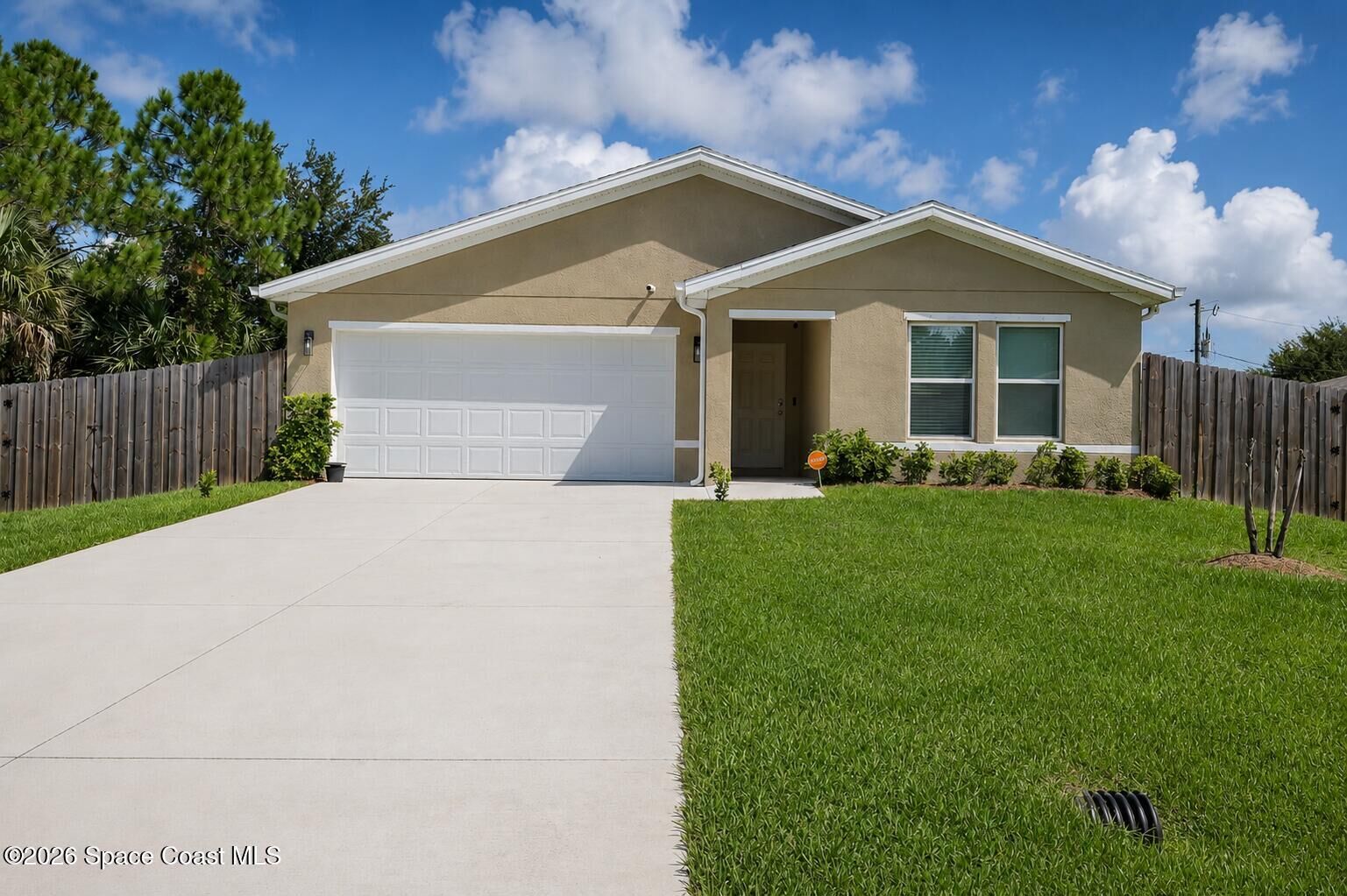 Property Photo:  2646 San Filippo Drive SE  FL 32909 