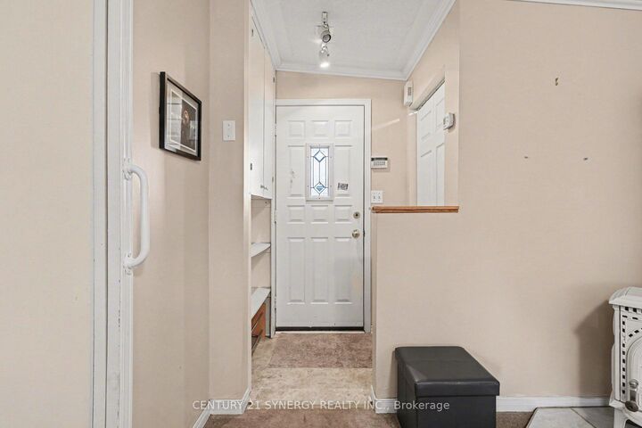 Property Photo:  20 Condie Street  ON K7A 2S8 