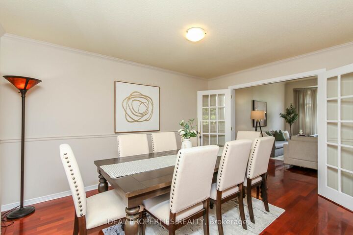 Property Photo:  39 Huntings End Avenue  ON K2M 1R2 