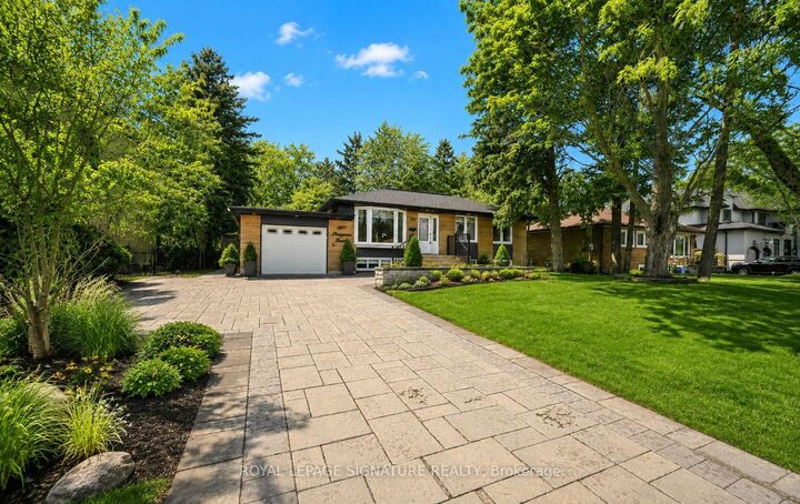 Property Photo: 1207 Pinegrove Road ON L6L 2W8