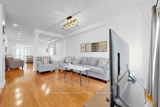 Property Photo: 3621 Bala Drive ON L5M 7N2