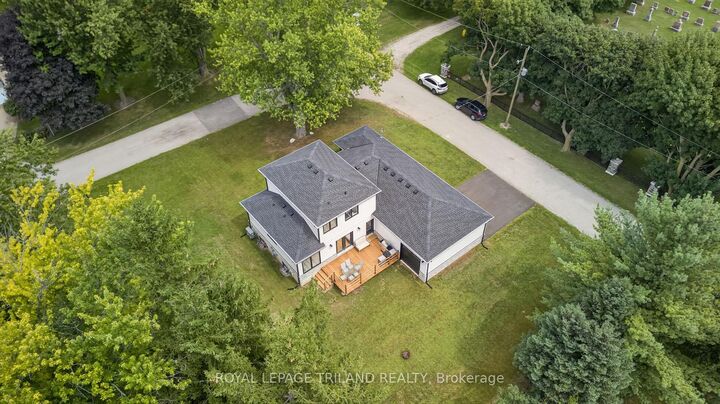 Property Photo: 4397 Mill Crescent ON N0M 1A0