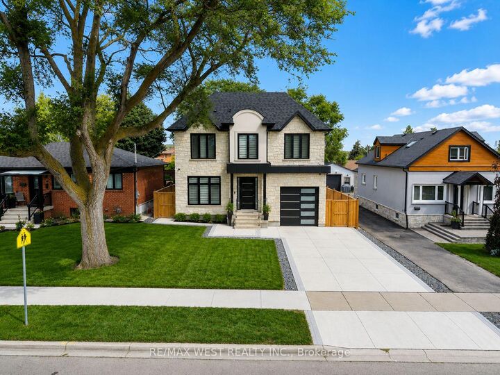 46 Golfdown Drive — photo 1