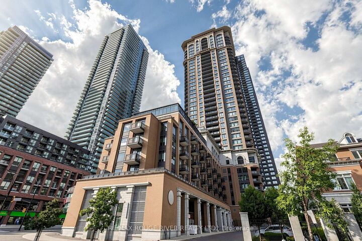 Property Photo: 385 Prince Of Wales Drive 2903 ON L5B 0C6