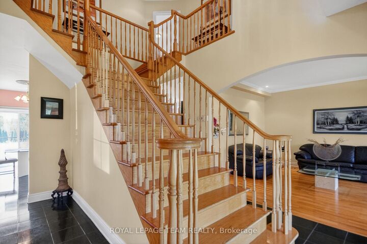 5472 Wicklow Drive — photo 1