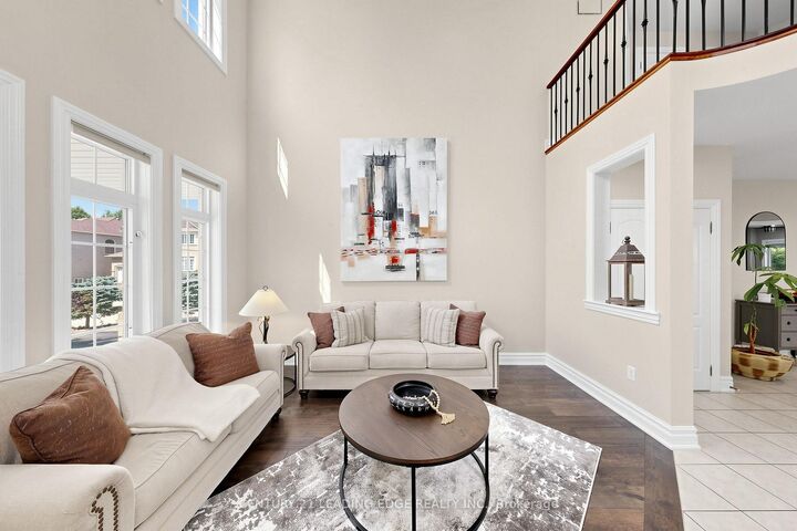 Property Photo: 48 Tanis Crescent ON M1C 1L1