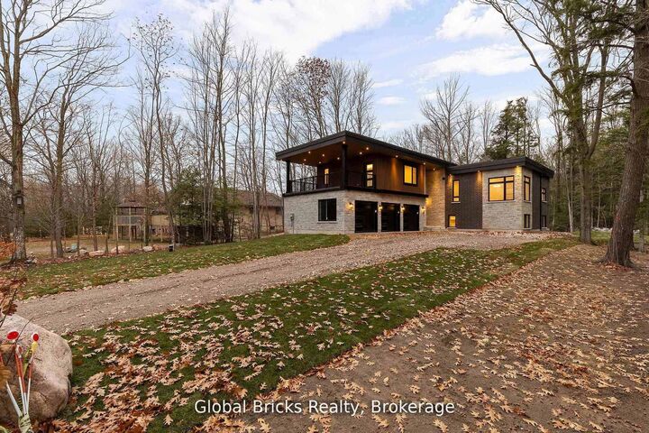 Property Photo: 17 Staglir Drive ON L9M 0H2