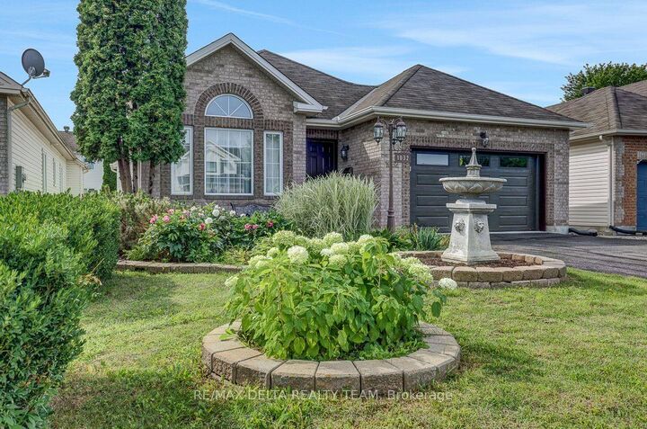 Property Photo: 1032 Valin Street ON K4A 4X7