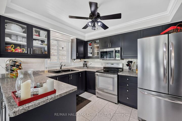 Property Photo: 358 Livingstone Street W ON L4N 7K7