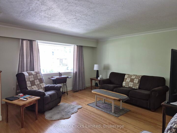 Property Photo: 101 Russell Street ON K9V 2X5