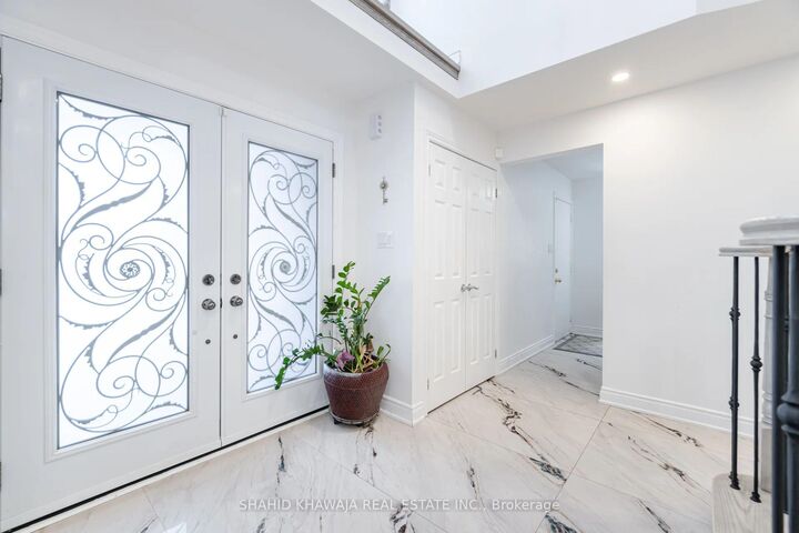 6150 Bankhead Court — photo 1