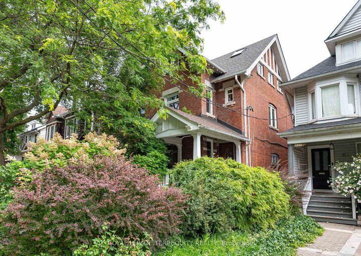 Property Photo: 89 Leuty Avenue ON M4E 2R2