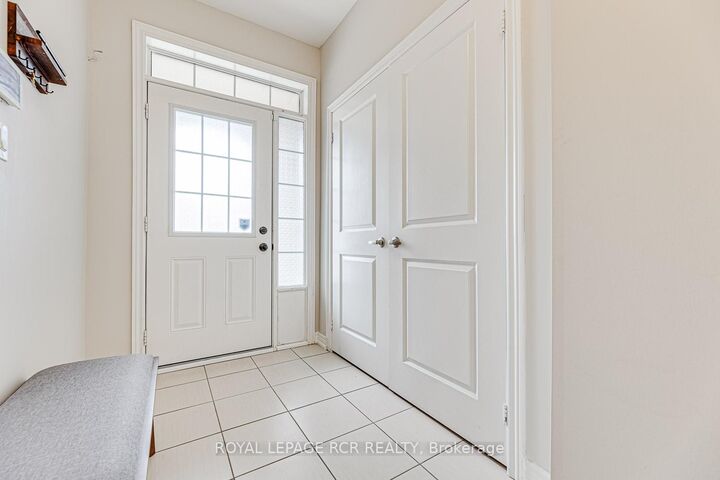Property Photo: 4 Tormore Road ON L7E 4K7