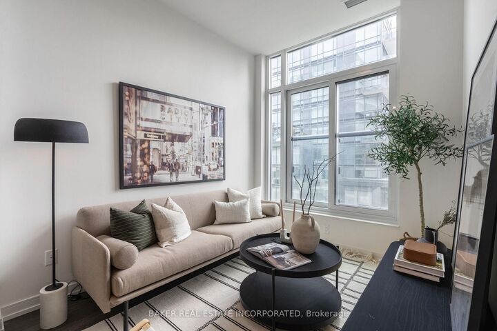 Property Photo: 425 Front Street E 611 ON M5A 0X2