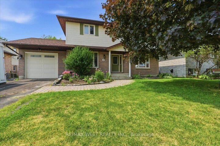 Property Photo: 12 Dunnett Drive ON L4N 0H9