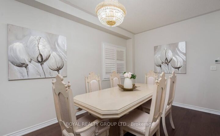 Property Photo: 118 Footbridge Crescent ON L6R 0T9