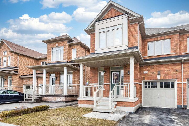 Property Photo: 49 Baby Pointe Trail ON L7A 0W3