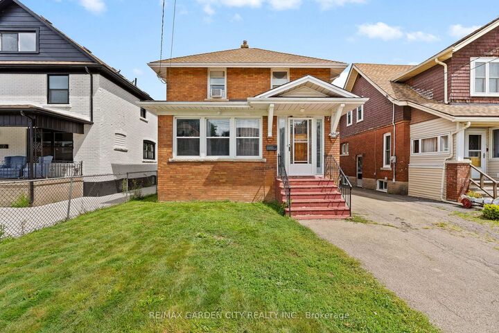 Property Photo:  4842 Fourth Avenue  ON L2E 4P1 