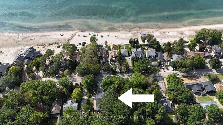 Property Photo: 2225 Tiny Beaches Road S ON L0L 1P1