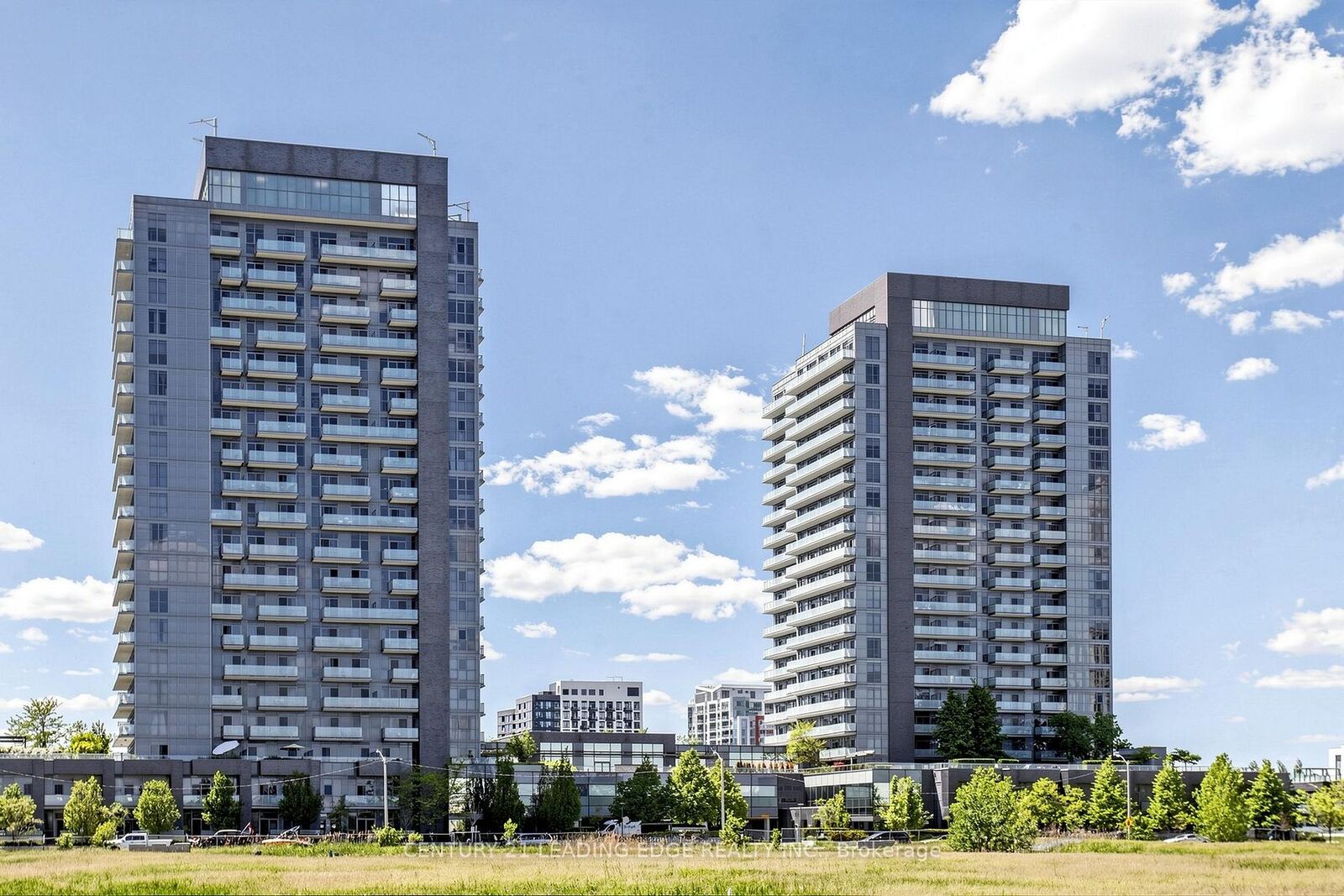 Photo de la propriété:  65 Oneida Crescent 801  ON L4B 0G9 