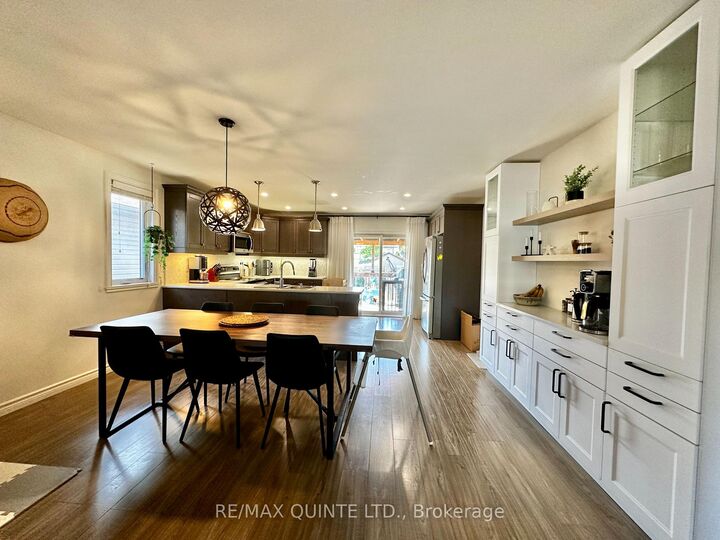 Property Photo:  138 Greenhill Lane  ON K8N 0C7 