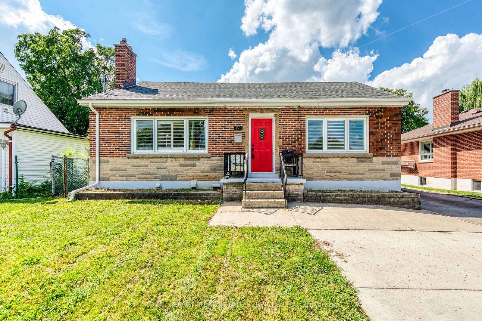 Property Photo:  191 Nash Road N  ON L8H 2P8 
