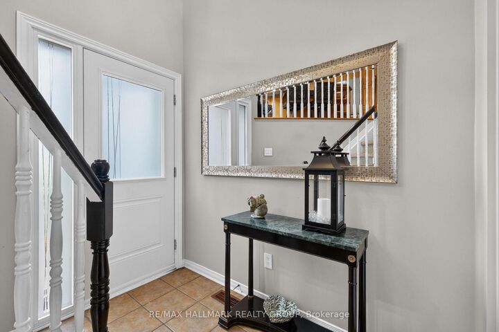 Property Photo: 139 Castle Glen Crescent ON K2L 4G9