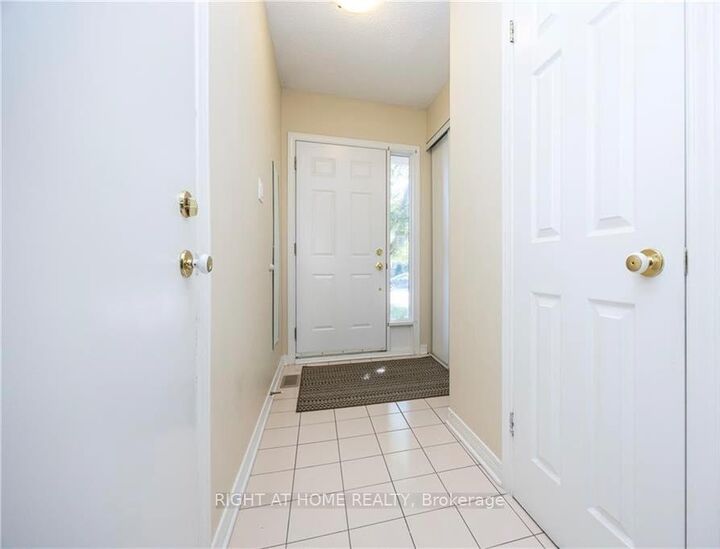 Property Photo: 21 Grenadier Way ON K2J 4L3