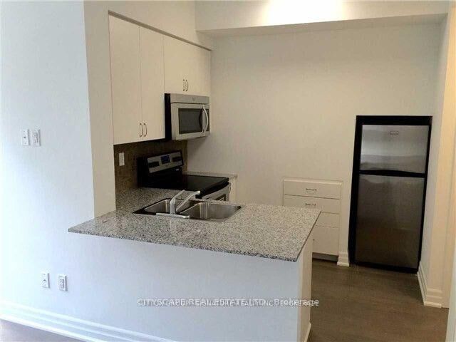 Property Photo:  57 Macaulay Avenue 602  ON M6P 3P2 