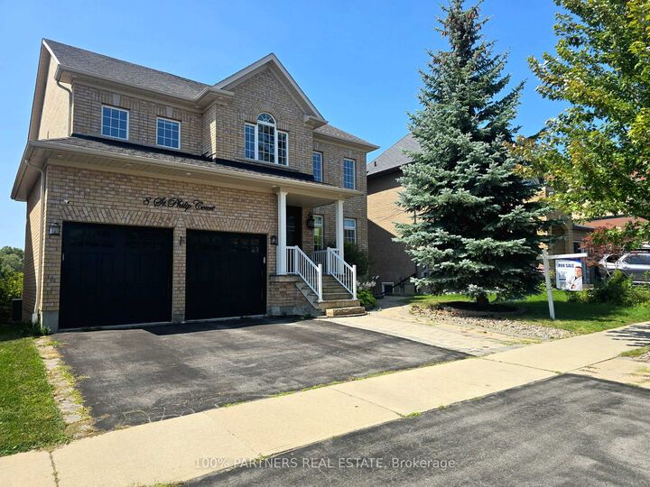 Property Photo: 8 St. Philip Court ON L1P 0A5
