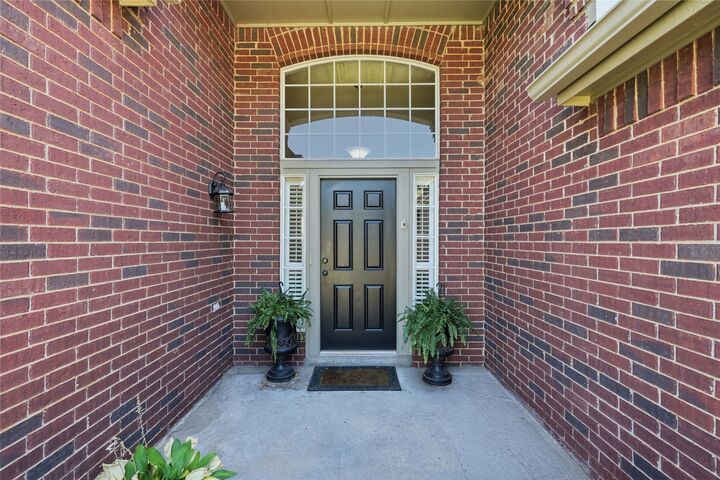 Property Photo: 4517 W Memphis Street OK 74012