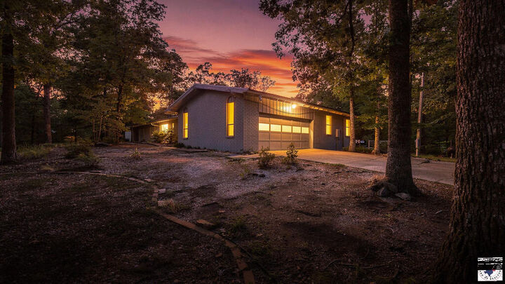 Property Photo: 323 Cherokee Trail AR 71854