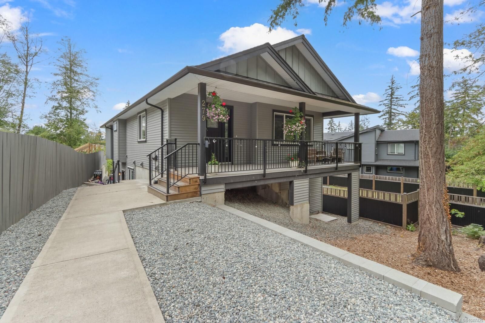 Property Photo: 279 Westwood Rd BC V9R 6S4