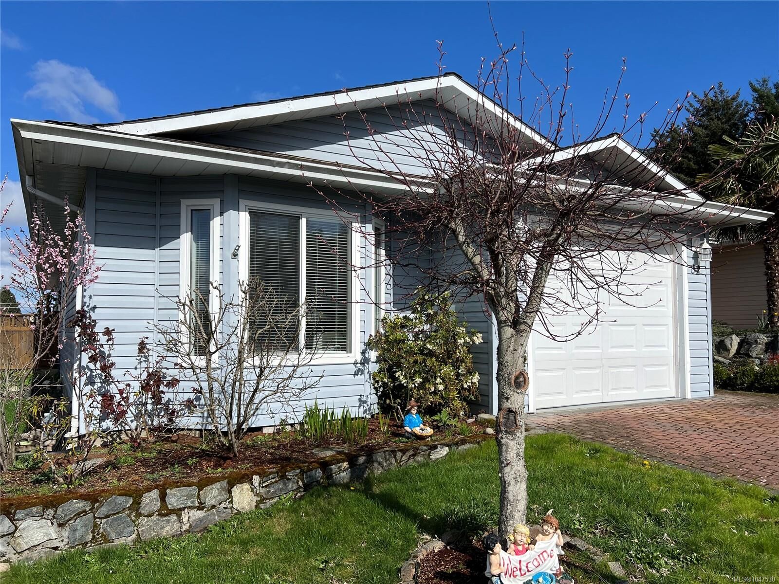 Property Photo: 82 Wolf Lane BC V9A 7M2
