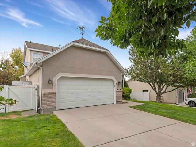 Property Photo:  14234 S Crown Rose Dr W  UT 84096 