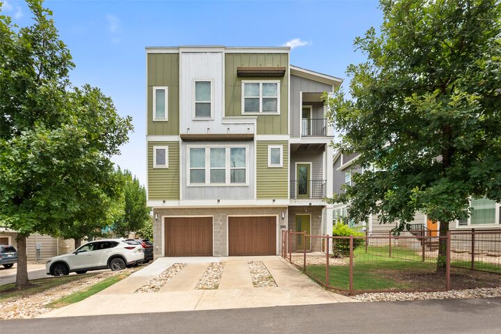 Property Photo:  2605 Witsome #40 Loop  TX 78741 