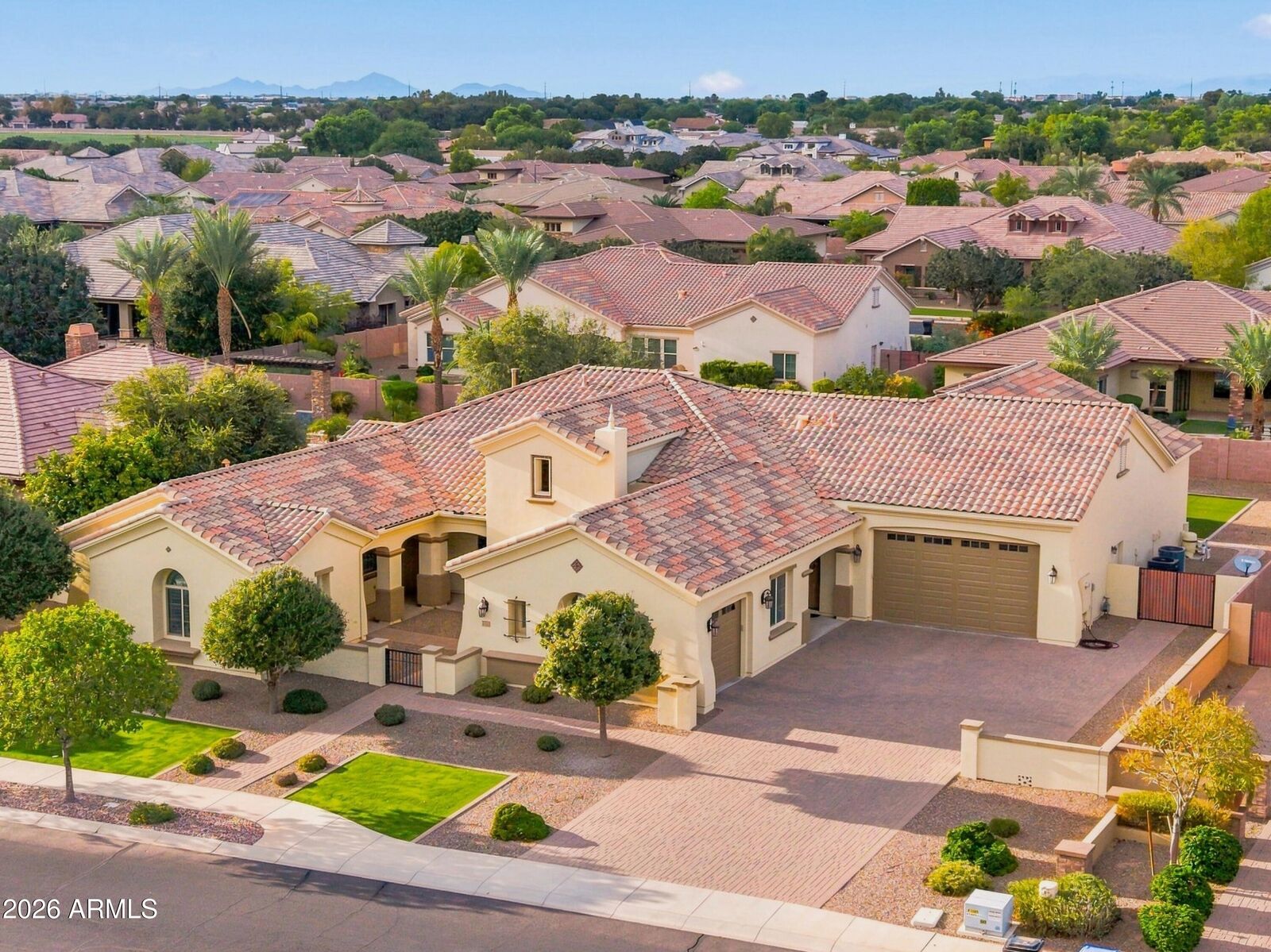 Property Photo: 2138 E Mead Drive AZ 85298