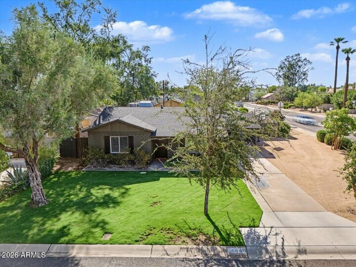 Property Photo: 4446 N 33rd Place AZ 85018