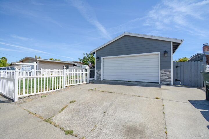Property Photo:  215 Rome Drive  CA 94589 