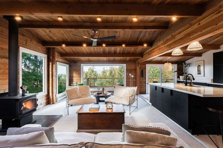 1608 Whitesails Drive — photo 1