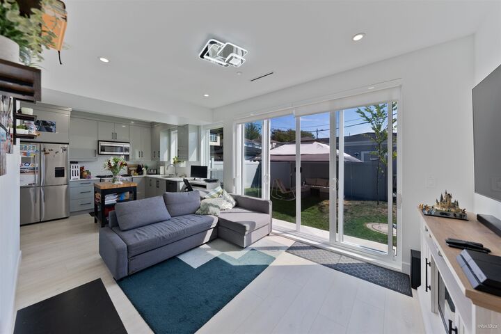 Property Photo: 6532 Knight Street BC V5P 2W2