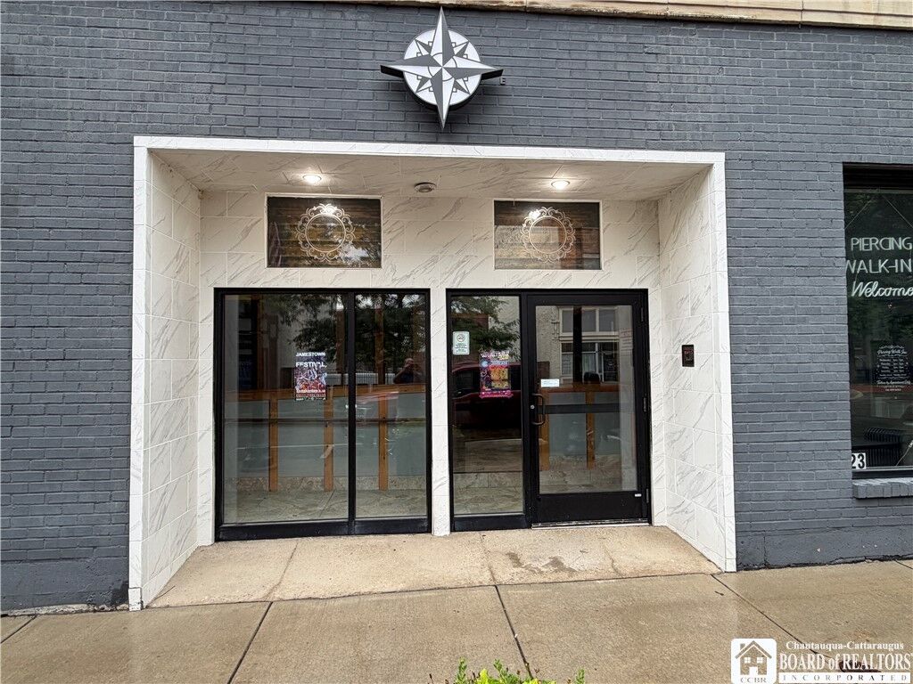 Property Photo: 21 E 3rd Street 402 NY 14701