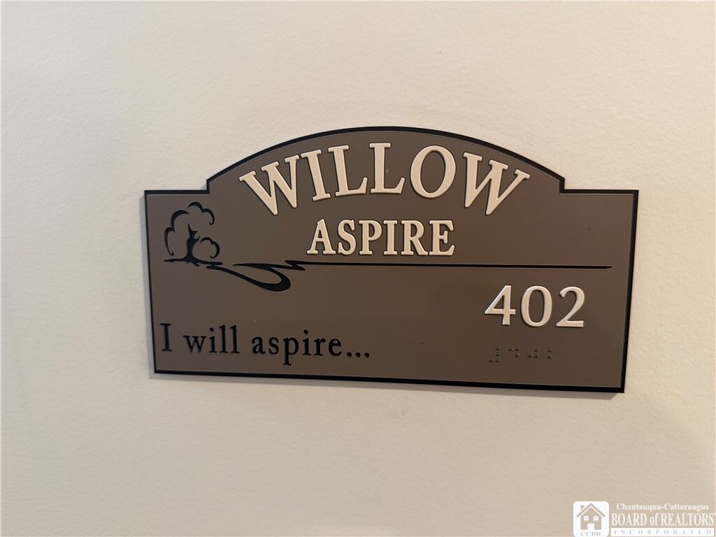 Property Photo:  21 E 3rd Street 402  NY 14701 
